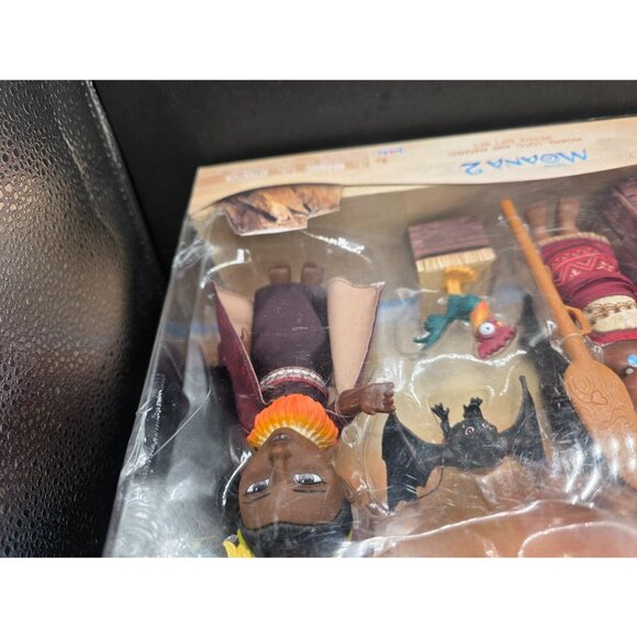Disney Moana 2 Petite Gift Set Featuring Moana Loto Matangi & Accessories - Picture 15 of 15